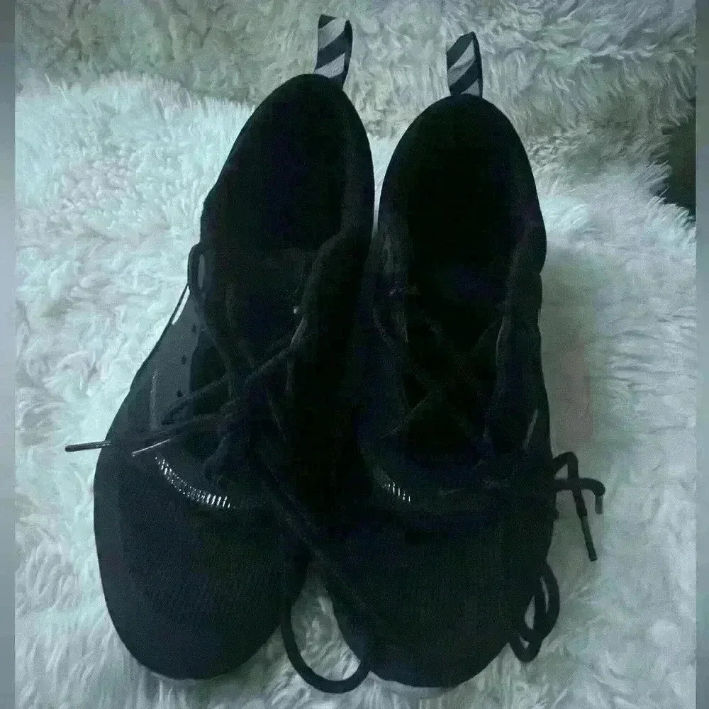Nike sneakers - Picture 3 of 6
